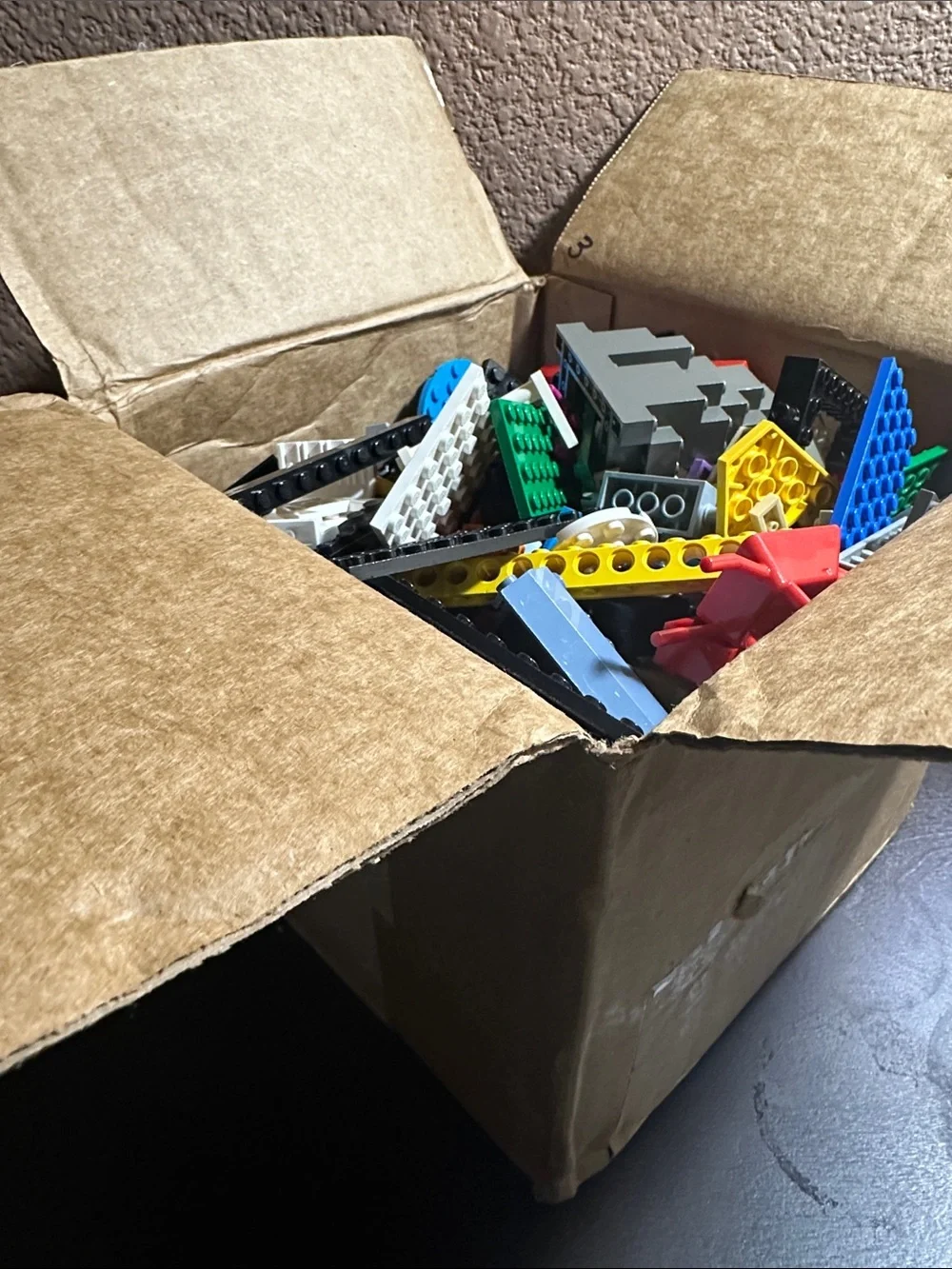 LEGOS - Over 3.5 Pounds of Mixed Legos